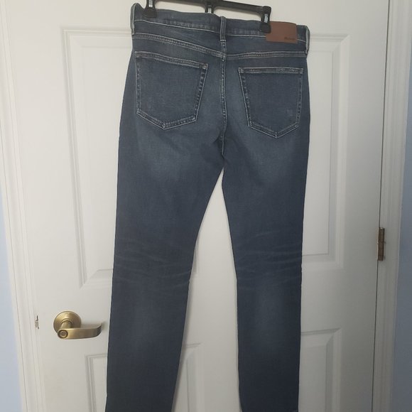 Madewell Slim Authentic Flex Jeans in Enid Wash - Picture 3 of 12
